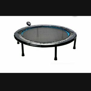 Rebounder trampoline
